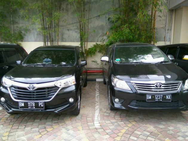 Star Rent Car Pekanbaru Bukittingi Dumai - Photo by Bertuah Pos