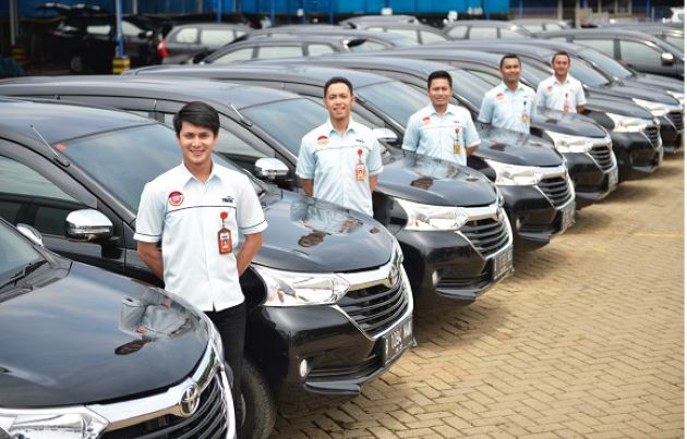 Trac Astra Rent Car Padang - Photo by President POST