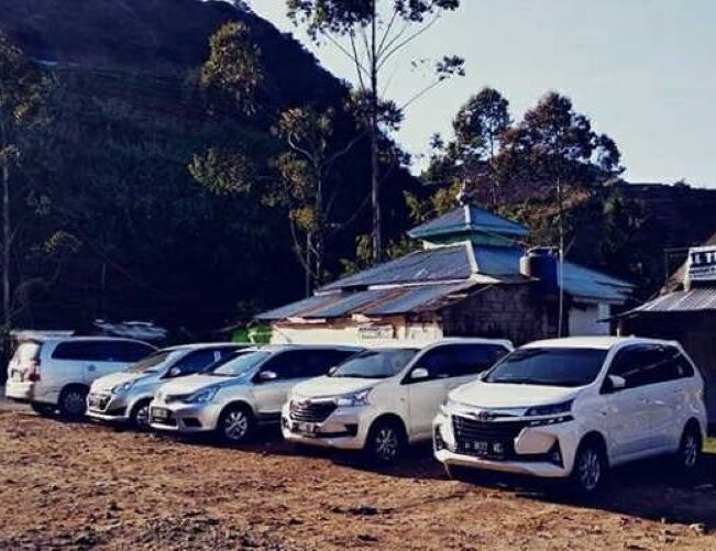 Wisata Online Rental Mobil Purwakarta - Photo by Official Site